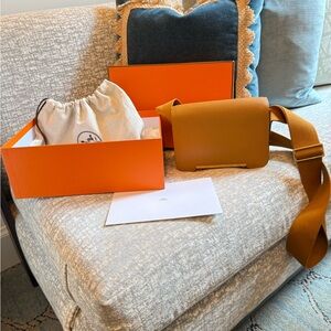 Hermes Geta Caramel Crossbody Bag